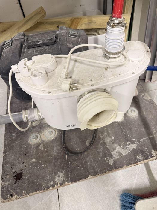 Насос с дробилкой