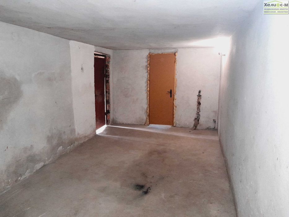 Продава се Гараж / Паркомясто в Монтана, Широк център - 35 кв.м за 802 €/кв.м - Снимка #3