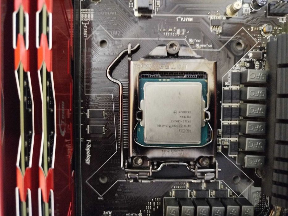 KIT Gaming i7 4790k+ Placa de baza MSIz87-GD65 GAMING+16 GB