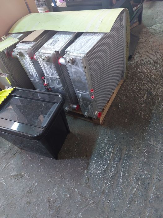 Radiatoare apa si ulei confectionam buldo.excavatoare si combine