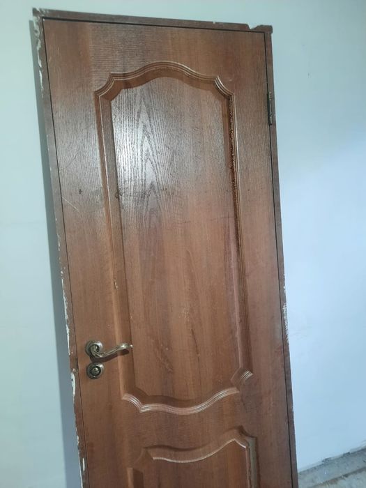 Двери межкомнатные полотно в хорошем состоянии буу