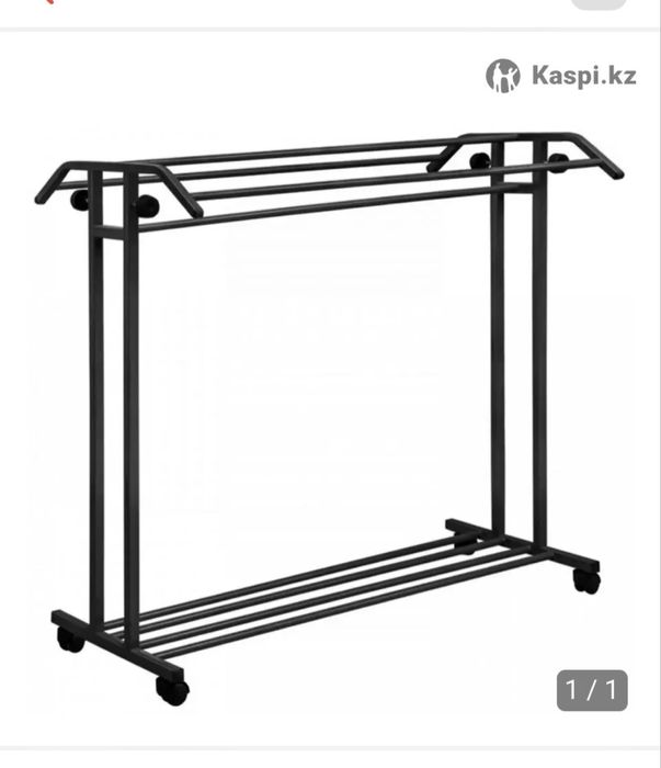 Вешалка напольная для одежды