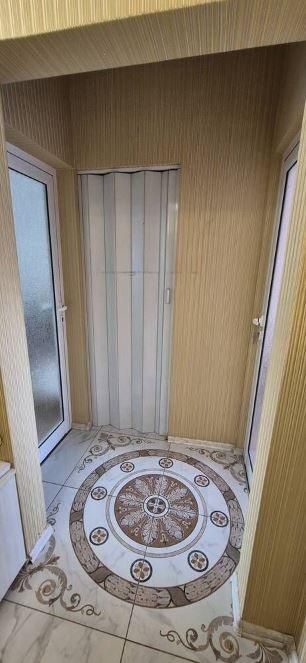 Тристаен апартамент, под наем, кв. Трошево