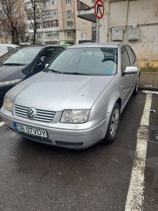 Volkswagen Bora cu cutie Automata