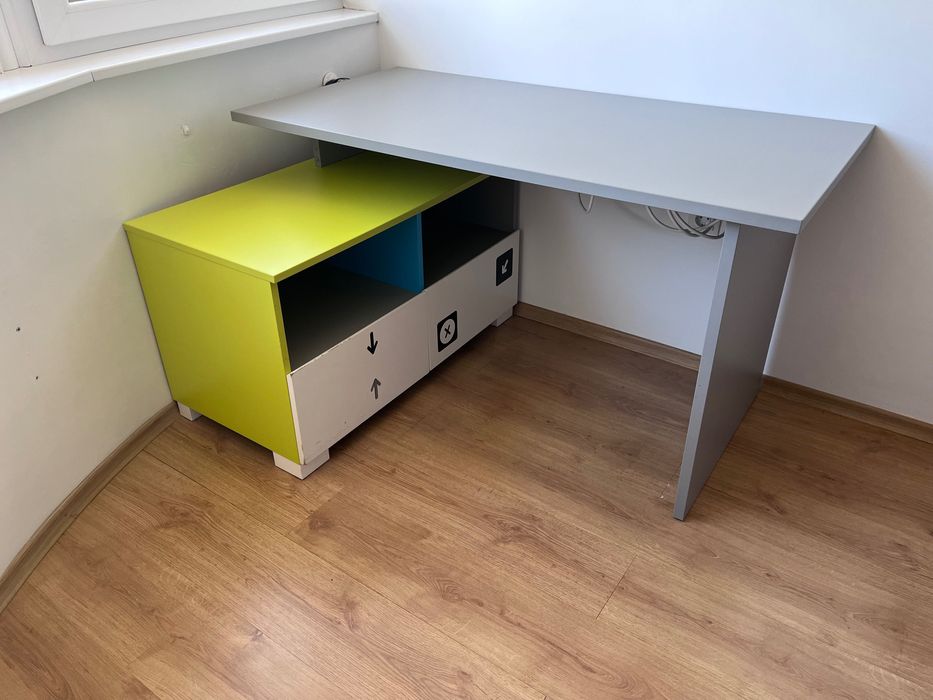 детско бюро Меблик [Meblik]