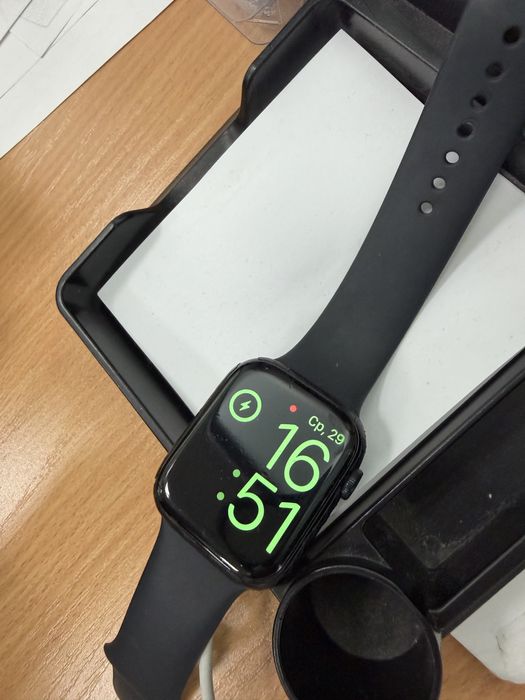 Продается iwatch 6 black series