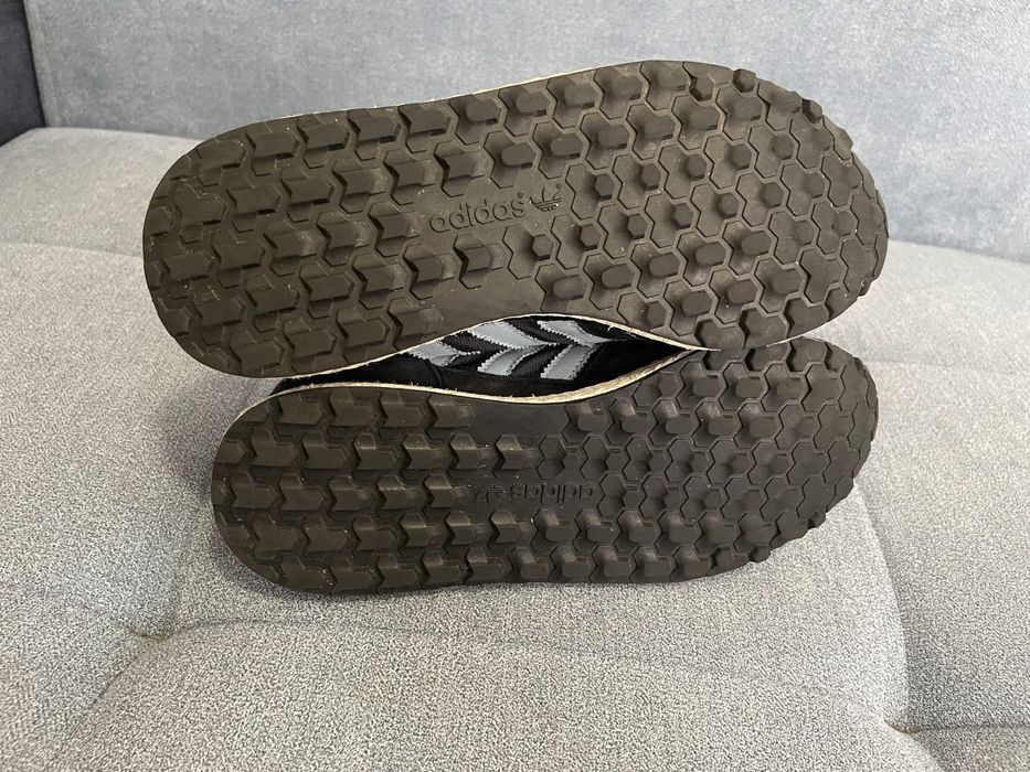 Incaltaminte ADIDAS nr 39,5