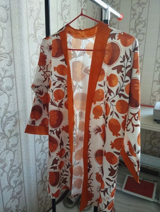Abaya ayollar libosi
