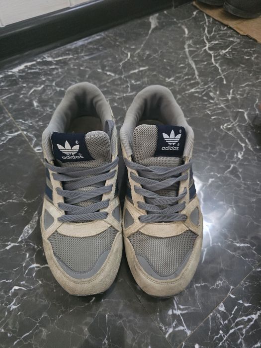 Красовка adidas zx750