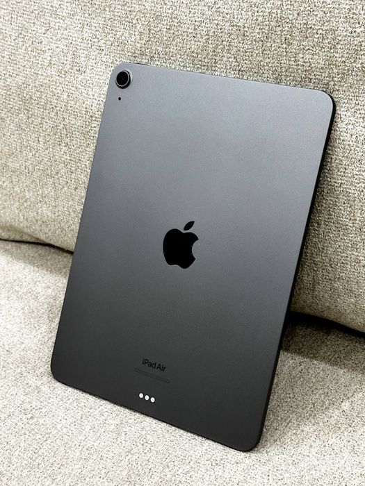 iPad Air 5 (64GB)