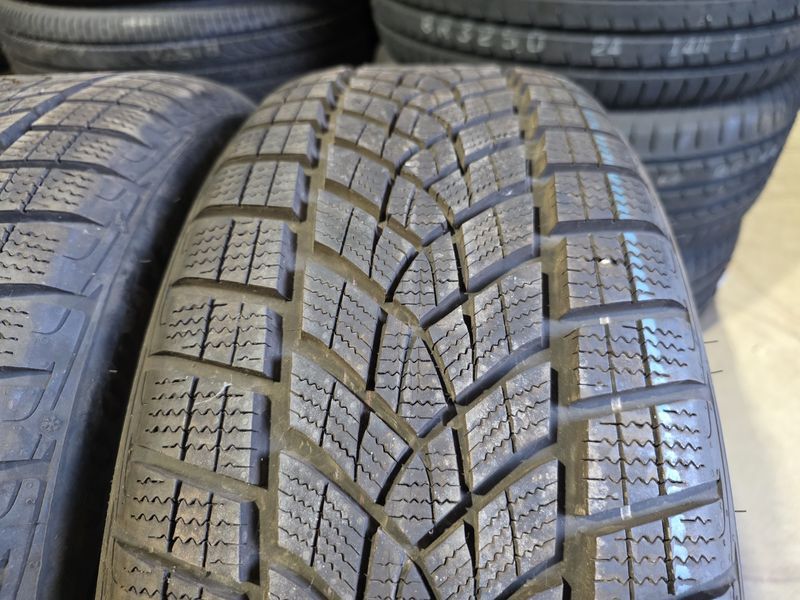 215/50/19 GOODYEAR 2бр