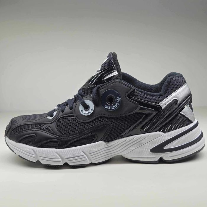 *SALE* Adidas Originals Astir Black 38, 39 1/3 EU