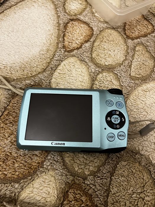 Canon PowerShot A3200 IS