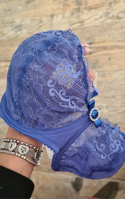 Sutien Jolidon, mar 75 D si 80 B