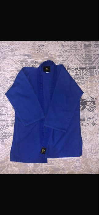 Кимоно синее в хорошем состояние