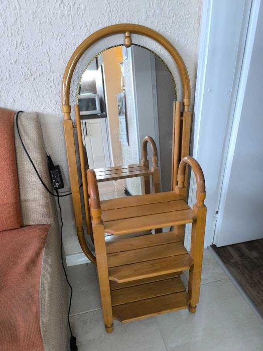 Комплект огледало с масичка