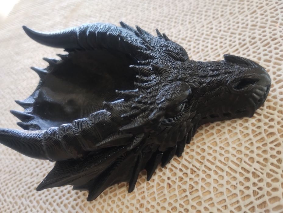 Малък пепелник, дракон  3D print черен