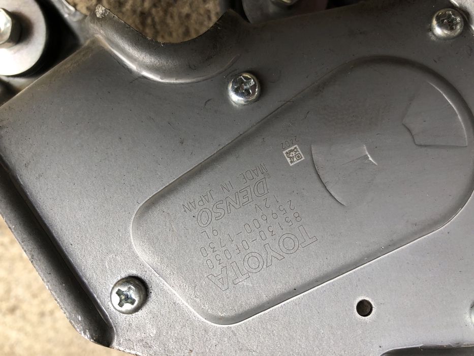 Моторче задна чистачка на Тойота Версо /Toyota Verso 2009–2012г