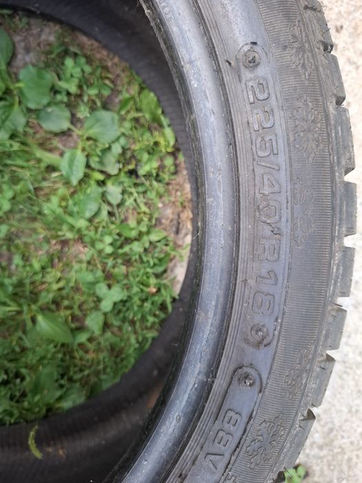 Anvelopa M+s 225/40/R18