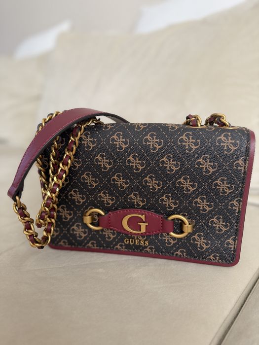 Дамска чанта Guess