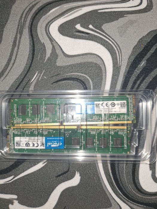 Продавам рам памет 16 gb 8×2 DDR3