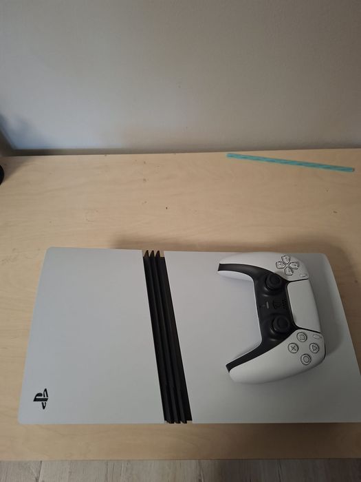 Ps 5 pro digital edition 2tb-un controler,inca in garantie