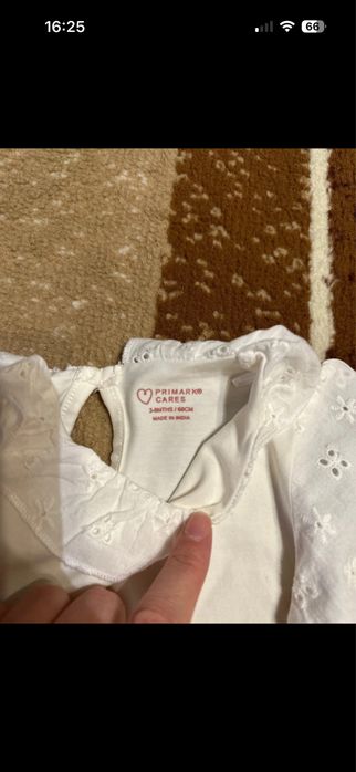 2 bluzite superbe pentru fetite