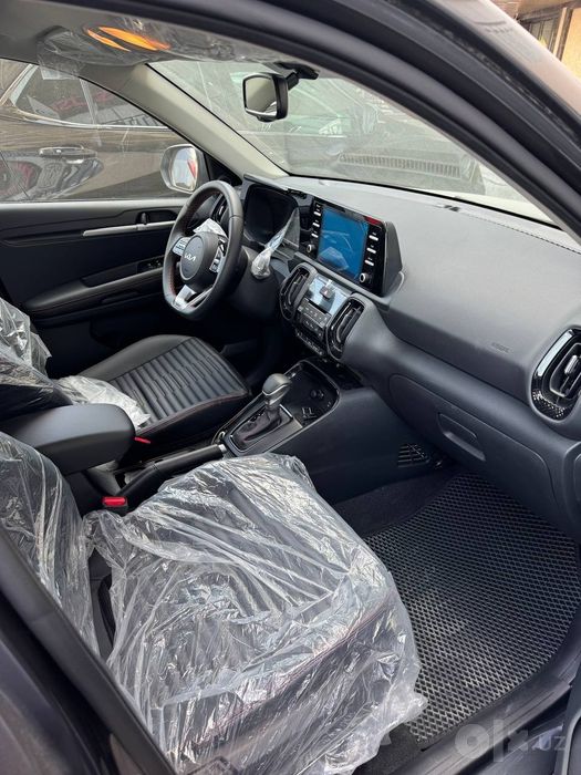 Kia Sonet full 2024