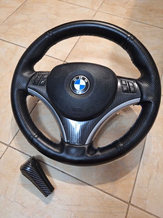 М Волан  BMW е 90