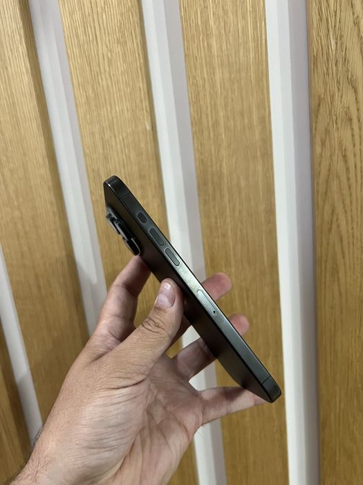 Iphone 15 pro max 256gb black titanium