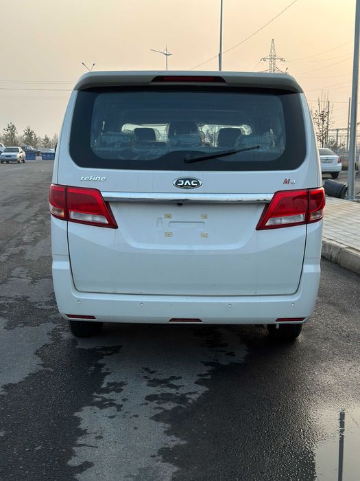 JAC M4 nalichida tayyor