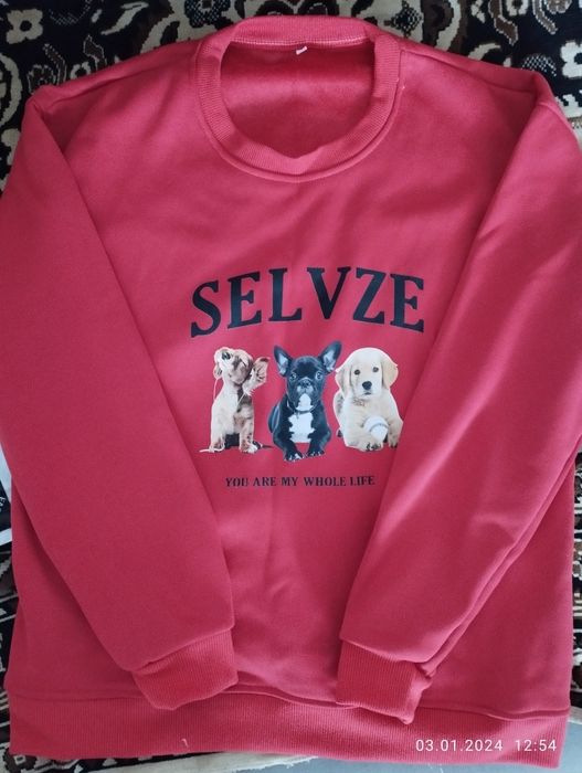 Продам кофты новые