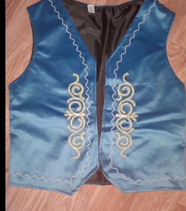 Национальный жилет