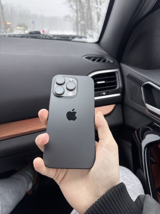 Iphone 16 pro в идеале на гарантии