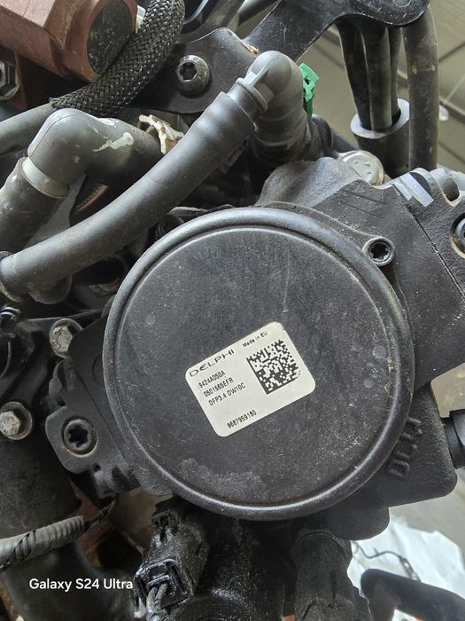 Injectoare kit injectie injector ford mk3 peugeout  citroen 2.0 delphi