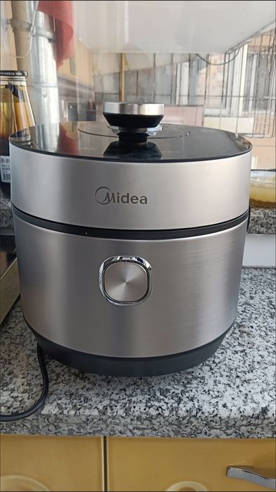 Электрическая скороварка Midea MY-S5892NF, 5 л, новая