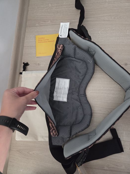 Marsupiu bebe pentru sold