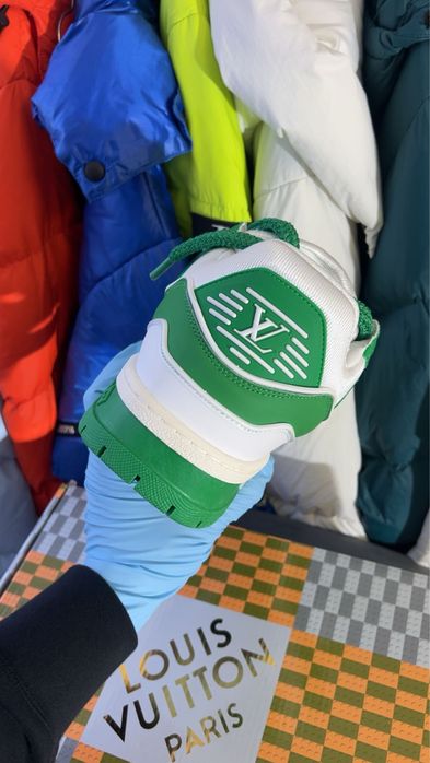 Luis vuitton skate maxi