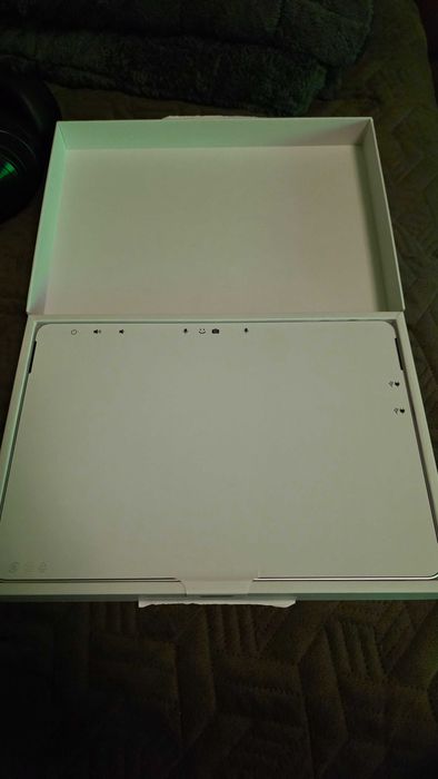 Microsoft surface pro 12 nou