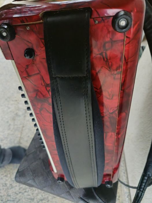 Acordeon Parrot cu 72 basi roșu