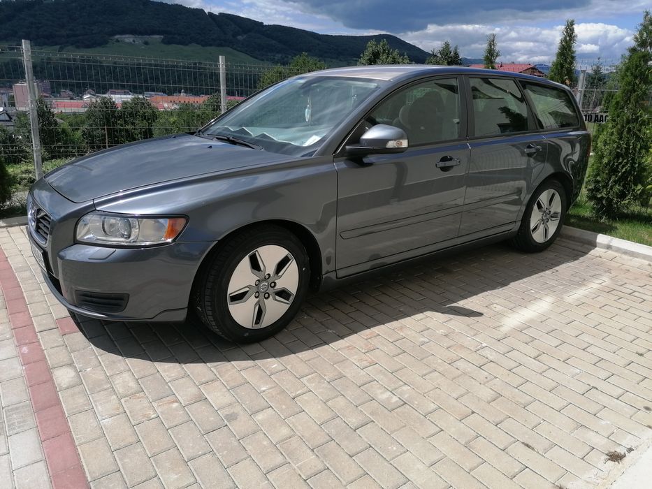 Volvo V50 facelift