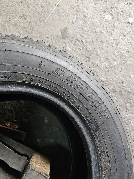 1 anvelopa vara 225 70 15C Dunlop