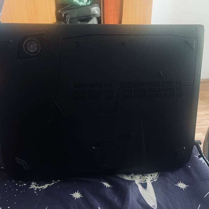 Vand laptop asus