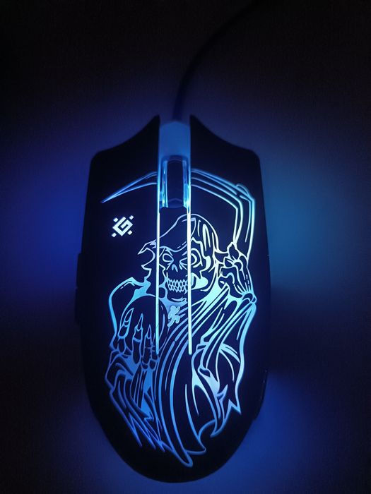 Продам игровую мышку Defender Ghost
