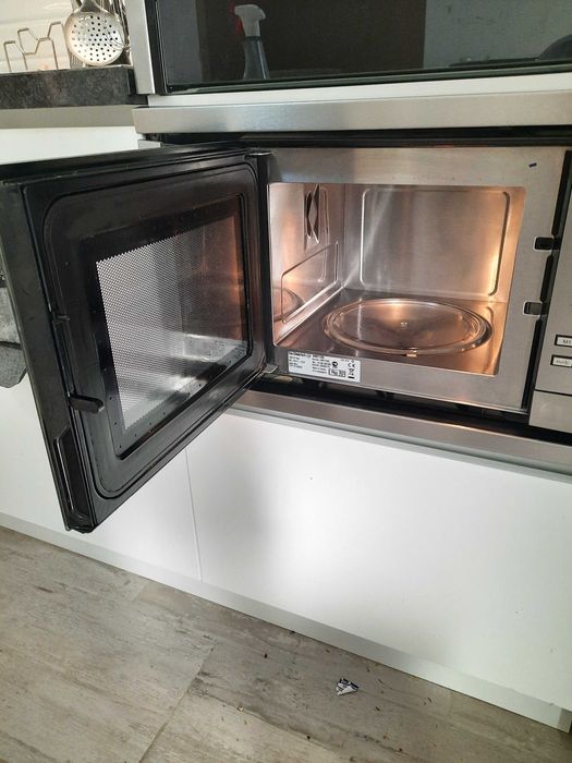 Микровълнова фурна за вграждане De Dietrich