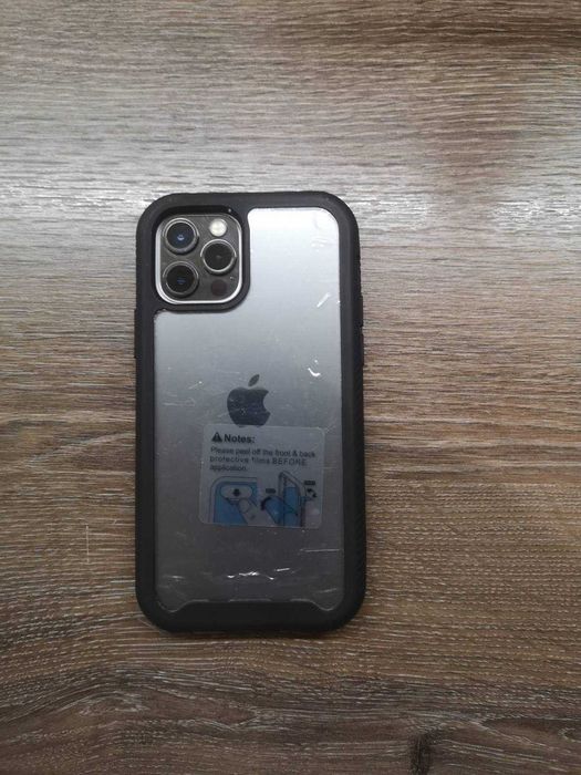 iPhone 12 Pro, 128GB, Silver в ОТЛИЧНО състояние, батерия 93%