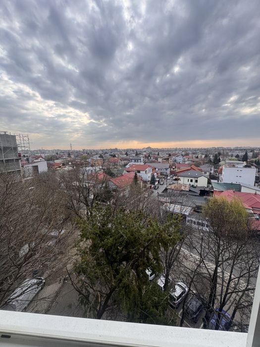 Apartament 3 camere, de inchiriat