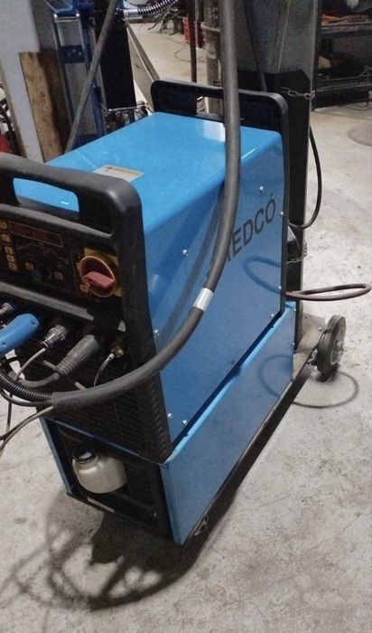 Redco TIG 350 - завъречен апарат за алуминий