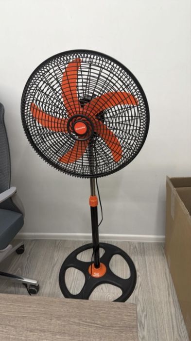 Вентилятор напольный