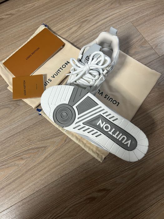 Louis Vuitton Skate Grey
